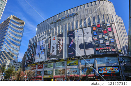 秋葉原駅東口の風景 秋葉原駅東口の風景 121257513