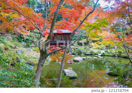 神戸市須磨区にある紅葉がきれいな神戸迎賓館・旧西尾邸の離れ・松風閣 121258704