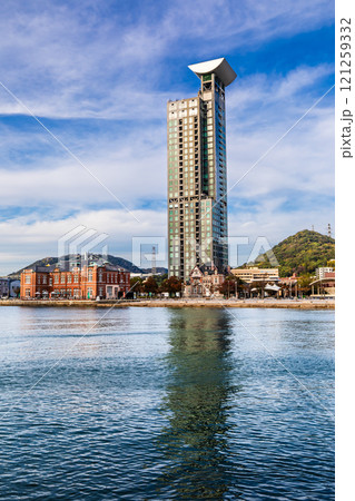 門司港レトロ　旧門司港第一船溜【福岡県北九州市】 121259332