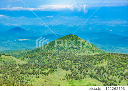 【日本百名山】八甲田山 前岳 夏山シーズン 【日本百名山】八甲田山 前岳 夏山シーズン 121262598