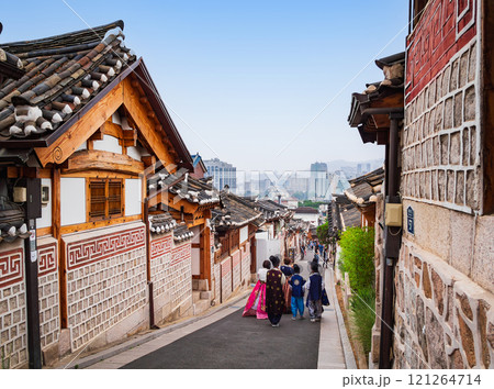 ソウル　北村韓屋村 121264714
