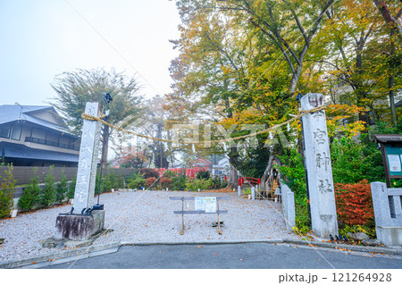 秋の秩父今宮神社　埼玉県秩父市 121264928