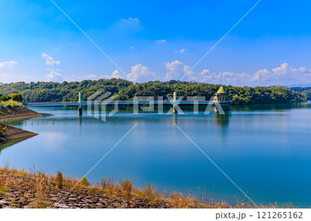 埼玉県 所沢市にある 狭山湖 埼玉県 所沢市にある 狭山湖 121265162