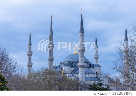 Blue Mosque Sultanahmet Camii in Sultanahmet Square, Istanbul, Turkey, The Sultanahmet Square popular tourist attraction of Istanbul, Blue Mosque or Sultan Ahmed mosque, Turkey. 121268870