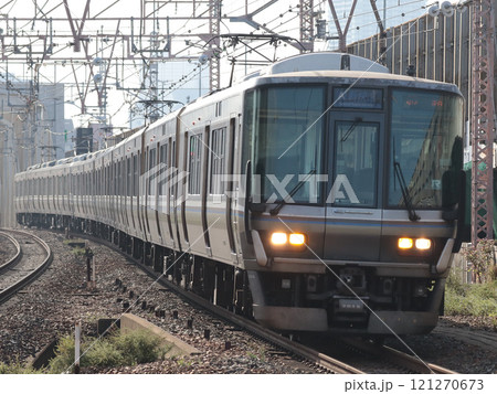 塚本駅を通過する223系2000番台新快速姫路行き(W16) 塚本駅を通過する223系2000番台新快速姫路行き(W16) 121270673