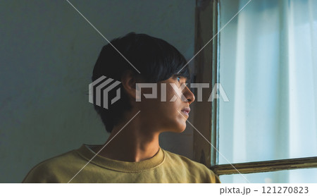 男性ポートレート 男性ポートレート 121270823