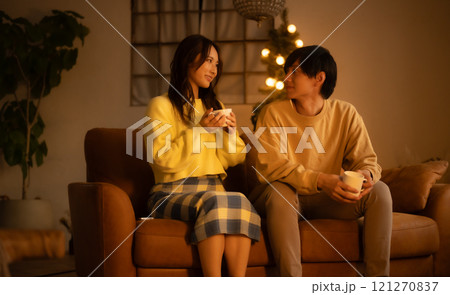 男女 男女 121270837