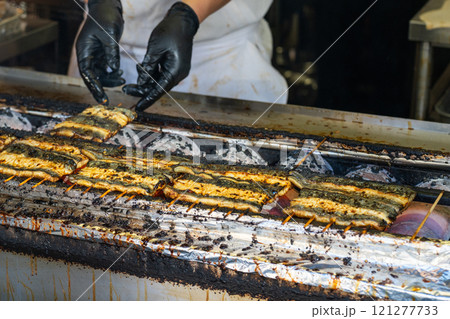鰻の炭火の焼き場 鰻の炭火の焼き場 121277733