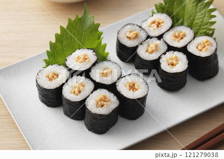 納豆巻き 121279038