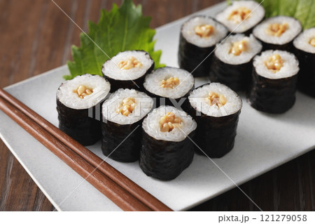 納豆巻き 納豆巻き 121279058