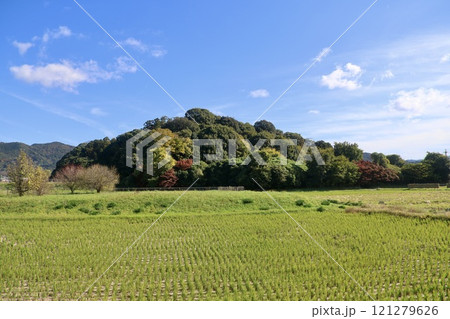 箸墓古墳・はしはかこふん（奈良県・桜井市） 121279626