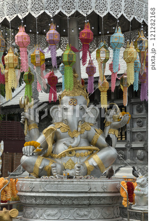 タイ　チェンマイ　寺院 121282168