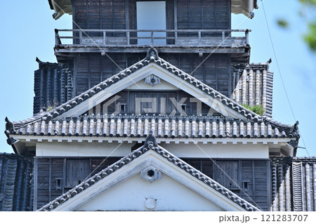 熊本城 取壊し間際の「宇土櫓」の損傷状況 熊本城 取壊し間際の「宇土櫓」の損傷状況 121283707