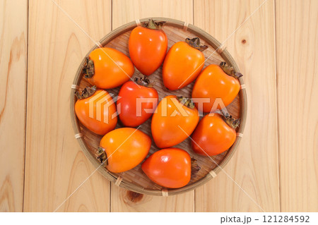 美味しそうな筆柿 美味しそうな筆柿 121284592