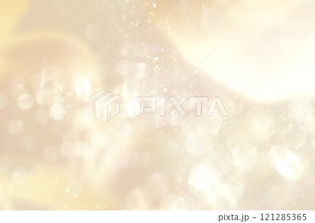 キラキラした金色のスペクトル背景 121285365