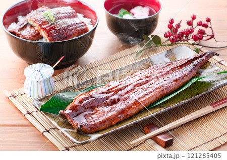 国産 うなぎ蒲焼 国産 うなぎ蒲焼 121285405