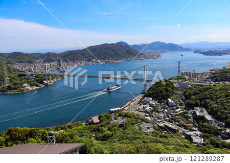 下関市の人気観光スポット火の山公園より関門海峡展望 下関市の人気観光スポット火の山公園より関門海峡展望 121289287