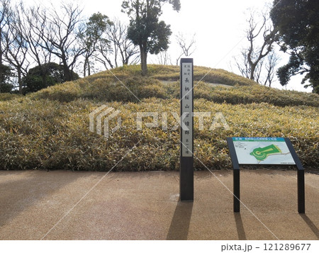 長柄桜山古墳群の第1号墳 121289677