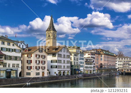 Embankment of Limmat river in Zurich, Switzerland 121293231