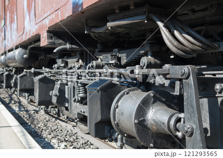 【北九州門司港　九州鉄道記念館のEF10電気機関車】 121293565