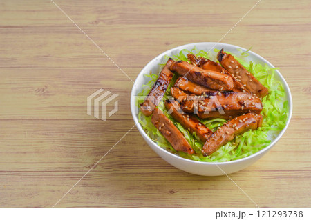 豚ロースどんぶり 豚ロースどんぶり 121293738