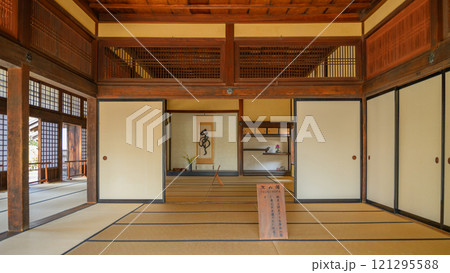 掛川城二の丸御殿次の間からの上の間 掛川城二の丸御殿次の間からの上の間 121295588