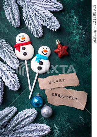 Christmas candy marshmallow in shape of snowman Christmas candy marshmallow in shape of snowman 121299918