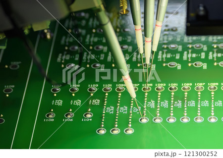 The PCB board checking process by high speed automatic robot system. The PCB board checking process by high speed automatic robot system. 121300252