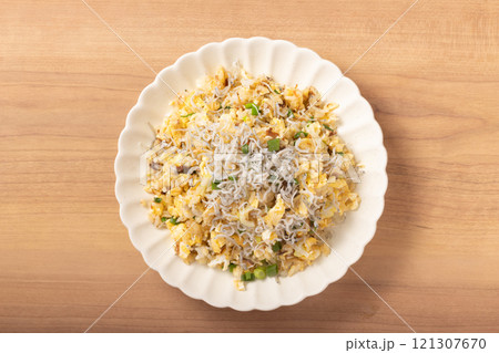 じゃこ炒飯 じゃこ炒飯 121307670