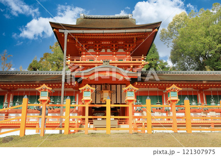 世界遺産 春日大社 御廊・中門 世界遺産 春日大社 御廊・中門 121307975