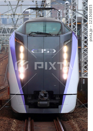 中央線複々線区間を行く特急あずさ号（E353系電車） 121308855