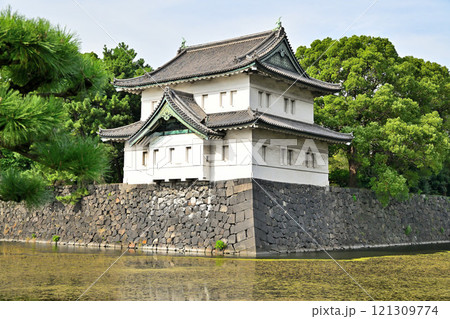 江戸城「巽櫓」（桜田二重櫓） 121309774