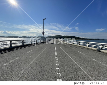 角島大橋の真ん中 121313123