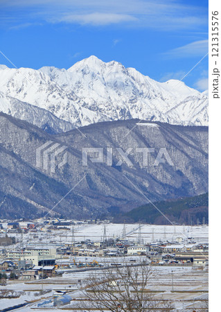 信濃大町　冬の山岳展望 121315576