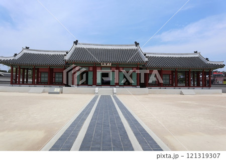 韓国水原市、華城行宮 121319307