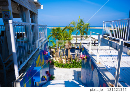 沖縄・瀬長島　ウミカジテラス 121321555