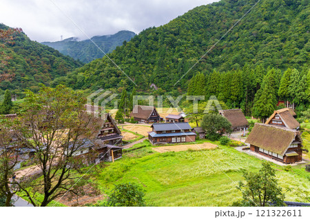 富山県五箇山 世界遺産 五箇山の合掌造り集落(菅沼集落) 富山県五箇山 世界遺産 五箇山の合掌造り集落(菅沼集落) 121322611