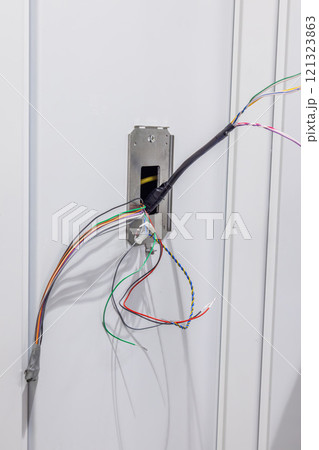 オフィス回線工事　Electrical and wiring work in the office 121323863