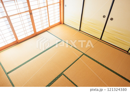心和む障子のある和室 121324380