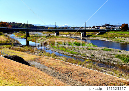 滝合橋／浅川周辺を下流側より望む(東京都日野市)【2024.11】 121325337