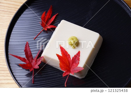 胡麻豆腐 121325438