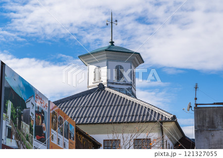 白雲館(旧八幡東小学校)明治初期の疑洋風建築 有形文化財 滋賀県近江八幡市為心町 白雲館(旧八幡東小学校)明治初期の疑洋風建築 有形文化財 滋賀県近江八幡市為心町 121327055