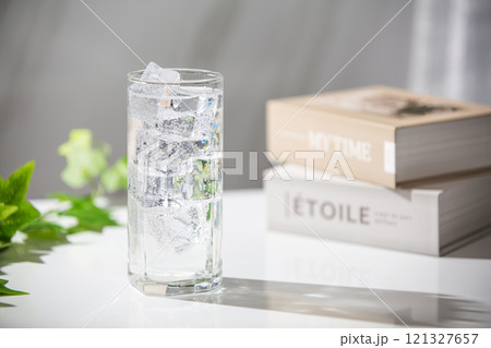 炭酸水 水 イメージ 炭酸水 水 イメージ 121327657