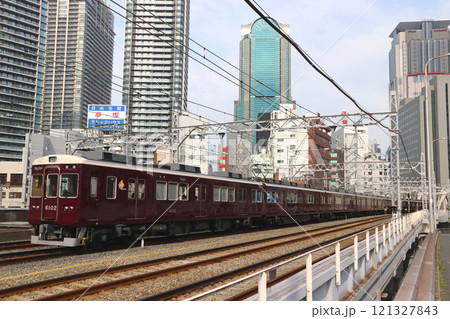 ［NS］能勢電鉄6000系電車：阪急宝塚線直通（各停：大阪梅田⇔宝塚） 121327843