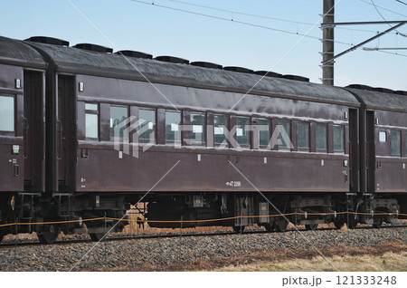 成田線　小見川－水郷　JR東日本　オハ47-2266（高崎） 121333248