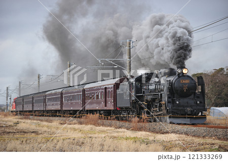 成田線　水郷－小見川　JR東日本　C61-20＋旧客＋DE10-1202（高崎） 121333269