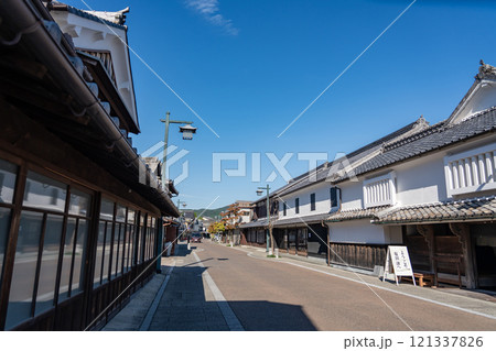 佐賀県嬉野市 塩田津の町並みの西岡家住宅 佐賀県嬉野市 塩田津の町並みの西岡家住宅 121337826