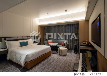 浜松町駅、竹芝駅近くのウォーターズ竹芝に入るラグジュアリーホテル、メズム東京の綺麗な客室 121337998