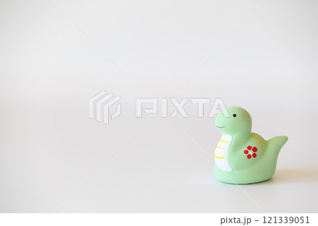 蛇年のお正月イメージ 121339051