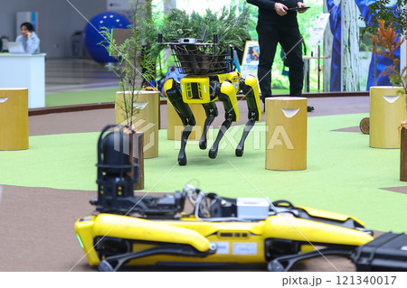 電動四足歩行ロボット「Spot(スポット)」 電動四足歩行ロボット「Spot(スポット)」 121340017